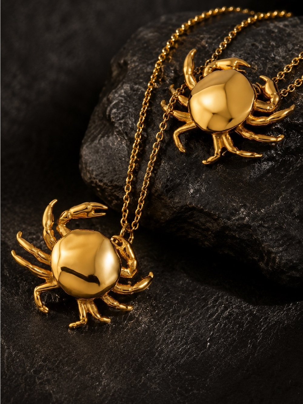 Shiny Gold finish Crab Pendant Necklace - Picture 5 of 7